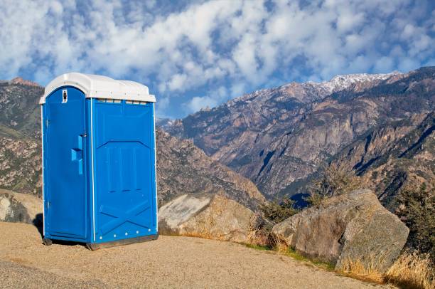 Portable bathroom rental in Southmayd, TX